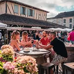 Confortable Avec Terrasse Et Acces Handicape - Api-1-52-592 *