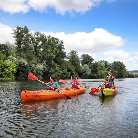 Confortable Avec Terrasse Et Acces Handicape - Api-1-52-592