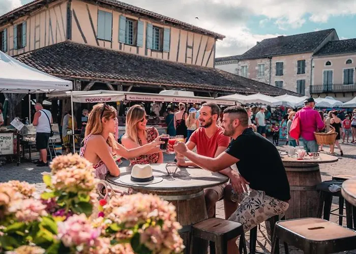 Confortable Avec Terrasse Et Acces Handicape - Api-1-52-592 *